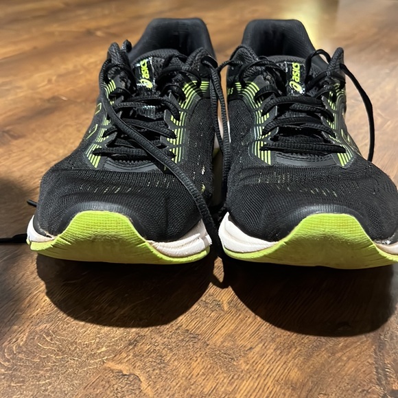 Asics GT-1000 running shoes - Picture 9 of 10